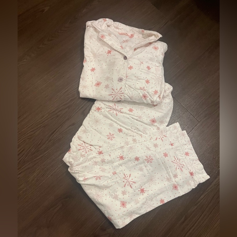 La Vie En Rose Pajamas